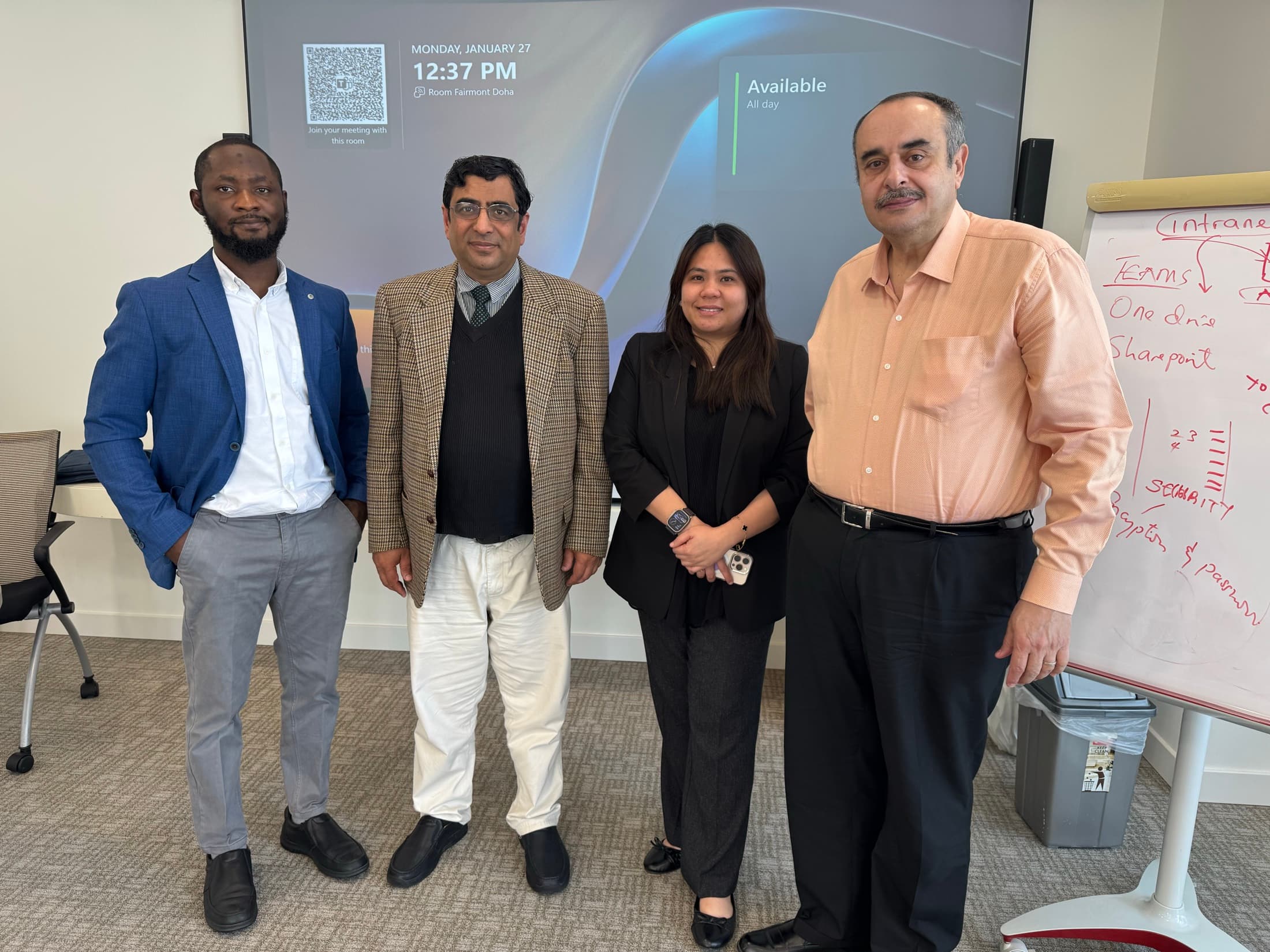 Professionals after a focused Halisans consultation and collaboration session